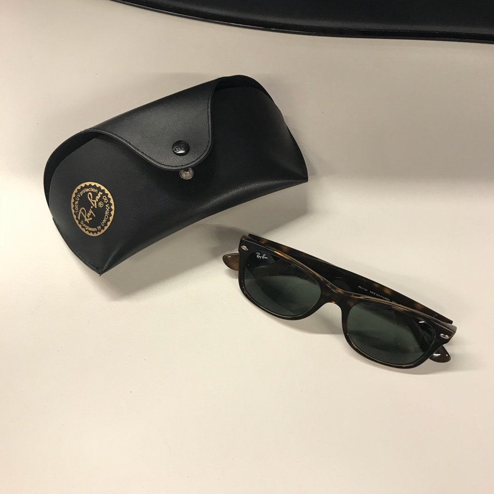 🔥RAY-BAN NEW WAYFARER SUNGLASSES 😎